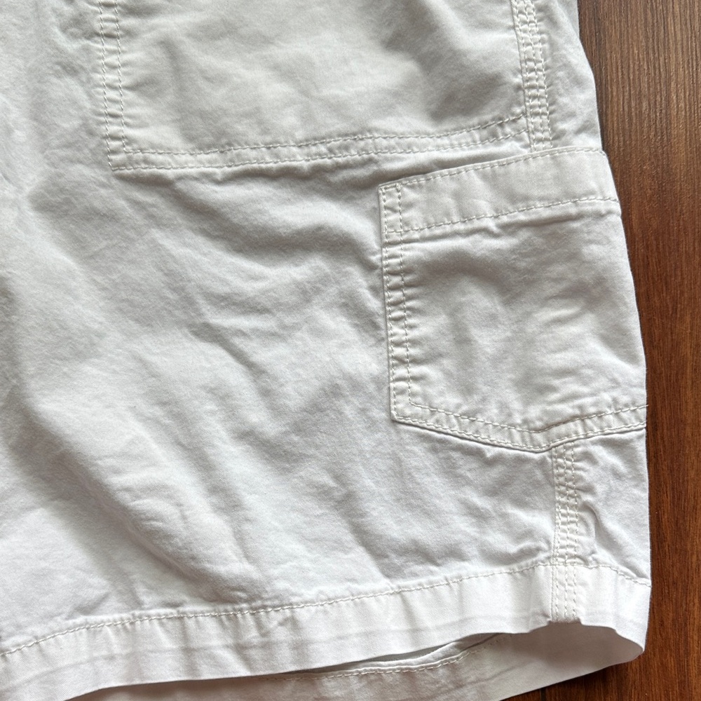 🤍🤍EUC Sonoma Women's Off White Cargo Shorts🤍🤍 - Picture 4 of 8